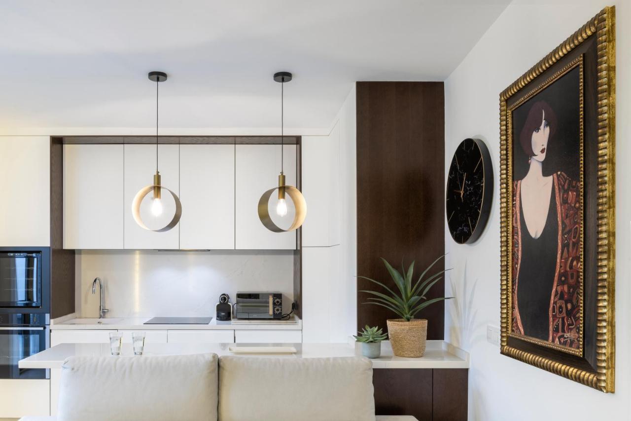 Unika Homes Faustino & Terrace Sevilla Exterior foto