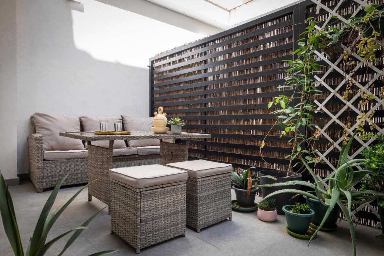 Unika Homes Faustino & Terrace Sevilla Exterior foto